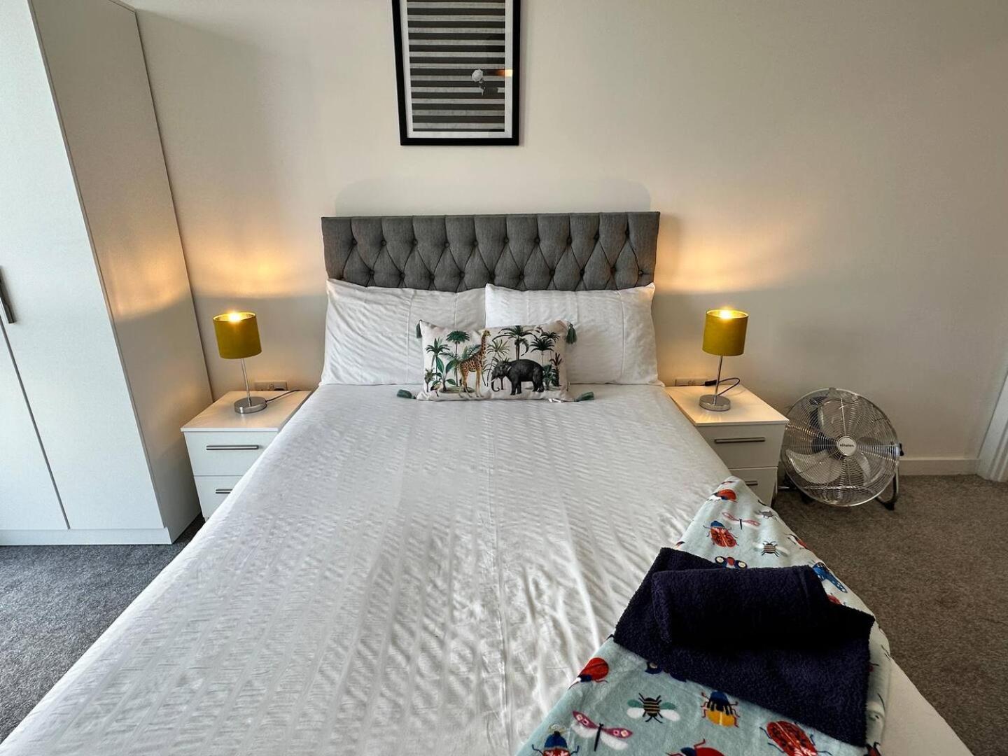 Adelphi Wharf Apartments By Beehosting Manchester Dış mekan fotoğraf
