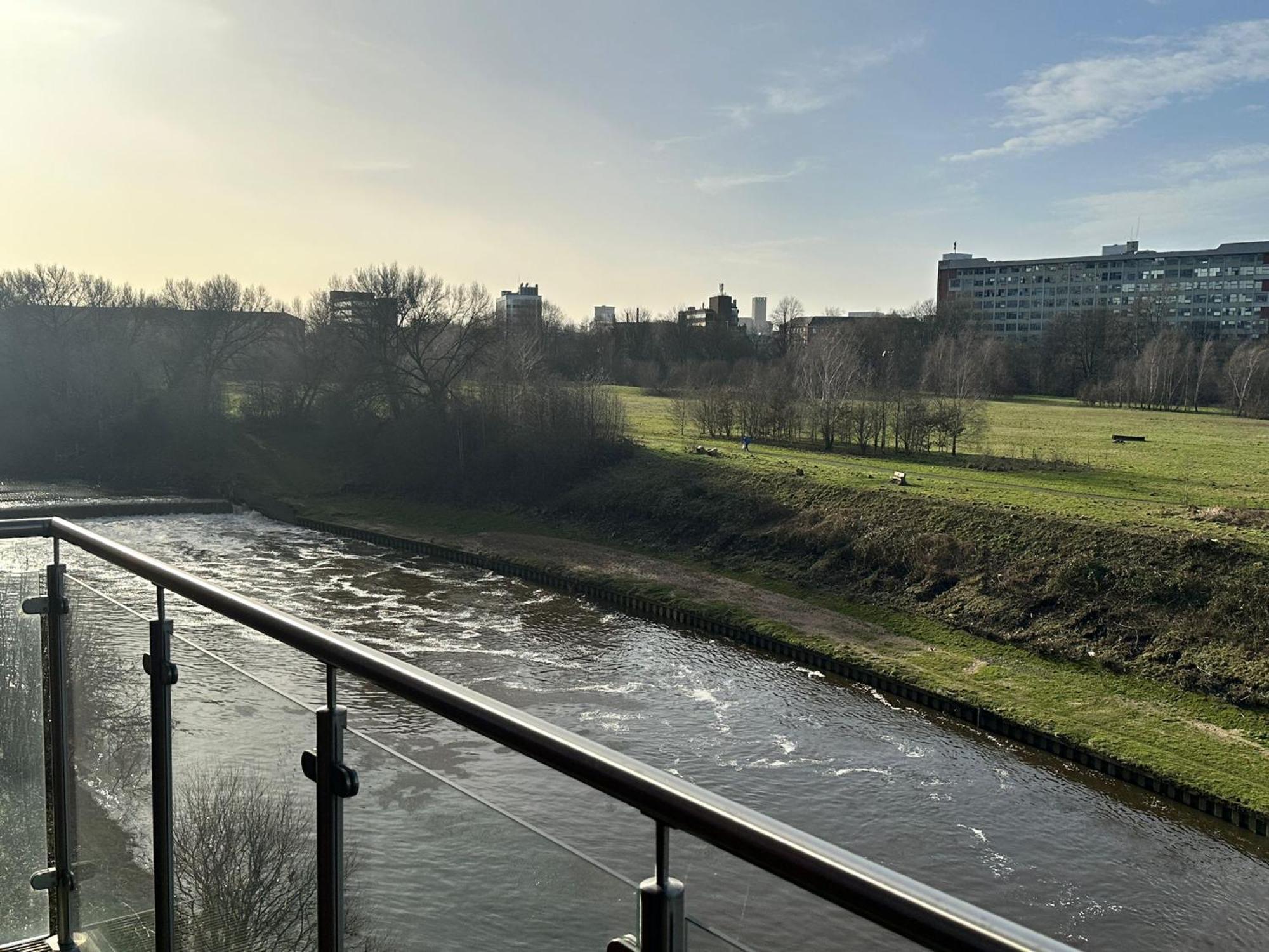 Adelphi Wharf Apartments By Beehosting Manchester Dış mekan fotoğraf